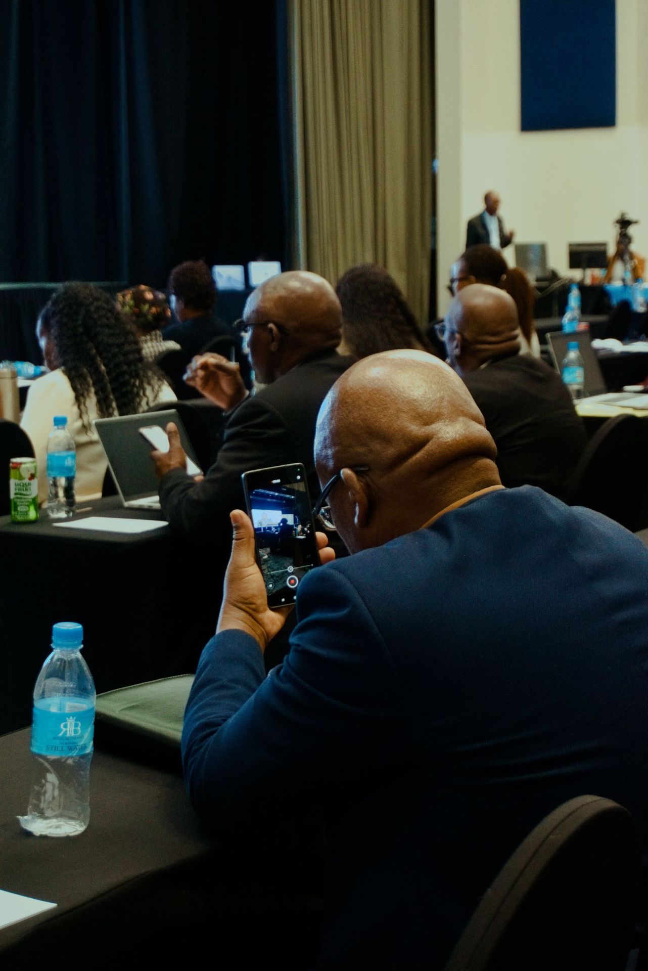 Summit and policy roundtable