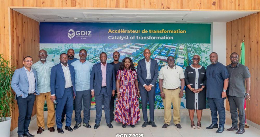 The delegation poses at Glo-Djigbe Industrial Zone (GDIZ) in Benin