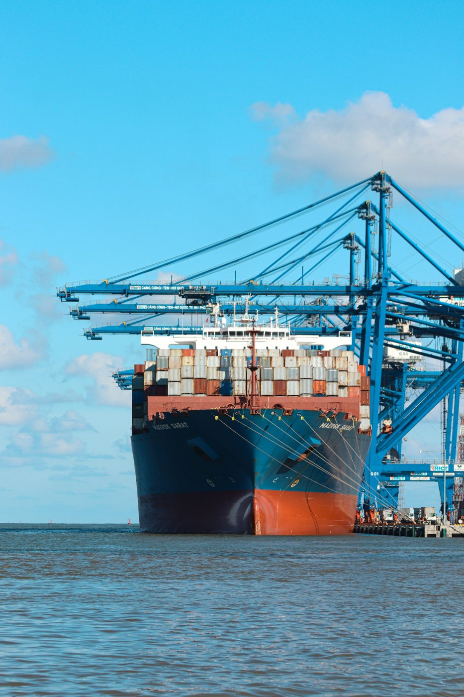 Cover image for &ldquo;The New Trade Wars: Geopolitics, Technology and the Tug-of-War Over Values&rdquo;